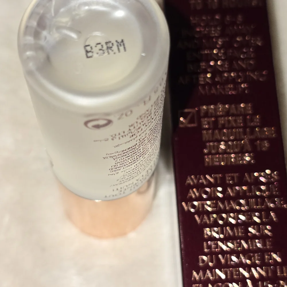 Charlotte Tilbury Airbrush Flawless Setting Spray – Travel Size 15 ml / 0.5 oz
